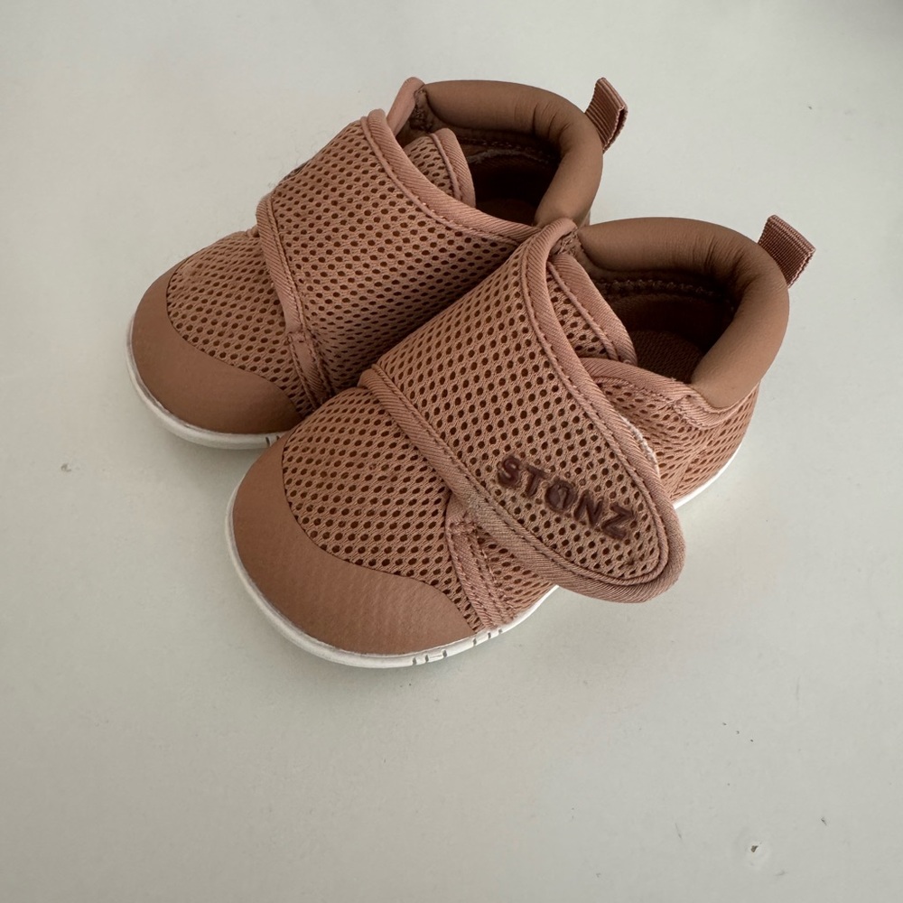 Stonz Kids Shoes - Tan - Size 5
